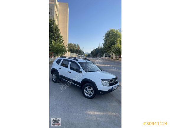 2013 model 4x2 Dacia duster
