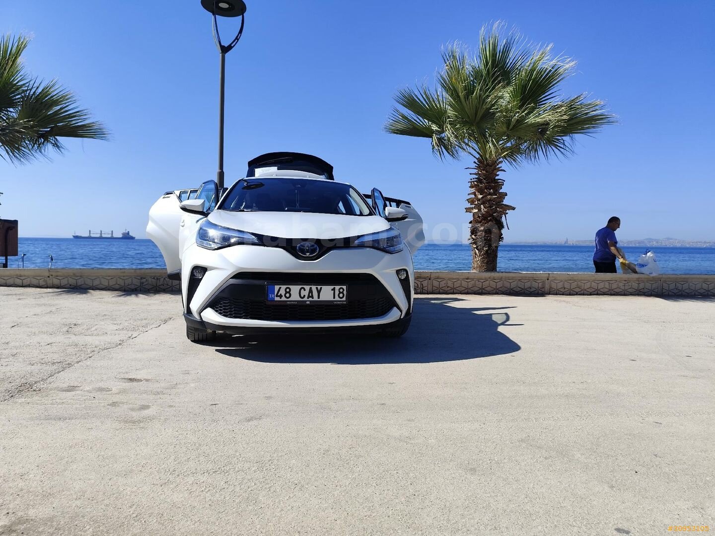 Sahibinden Toyota C-HR 1.8 Hybrid Flame 2020 Model Yalova 3