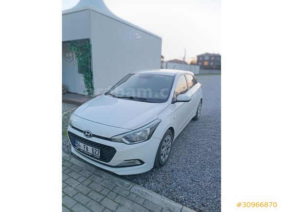 Sahibinden Hyundai i20 1.4 MPI Jump 2017 Model Sakarya