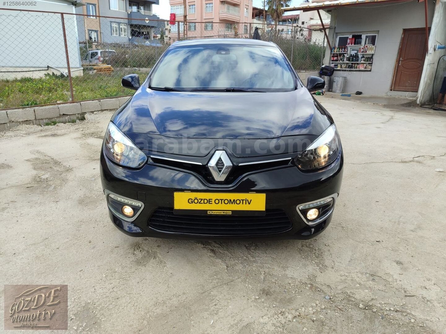 Galeriden Renault Fluence 1.5 dCi Icon 2014 Model Hatay 253.000 km Siyah 1