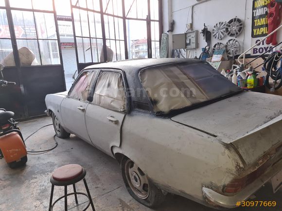 1975 a kasa Opel AsconaKütahya
