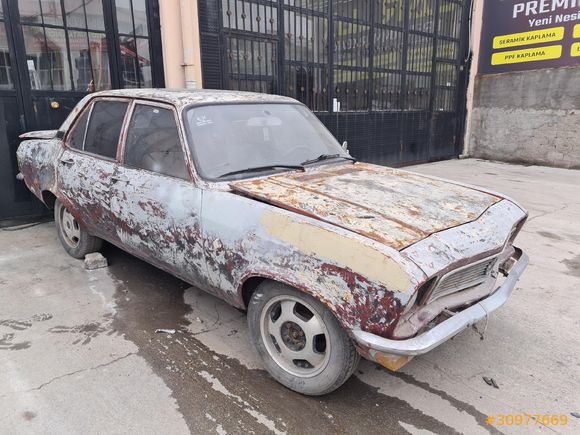 1975 a kasa Opel AsconaKütahya