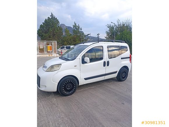 Otomobil ruhsatlı Sahibinden Fiat Fiorino Combi 1.3 Multijet Safeline 2014 Model