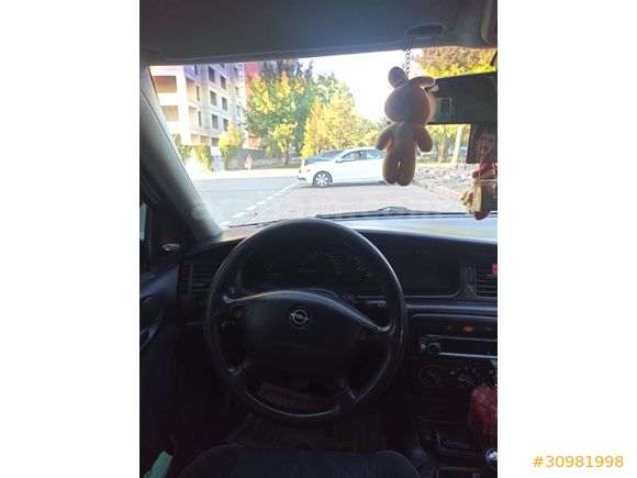 Sahibinden Değişensiz Orjinal Düşük Km Aile Aracı