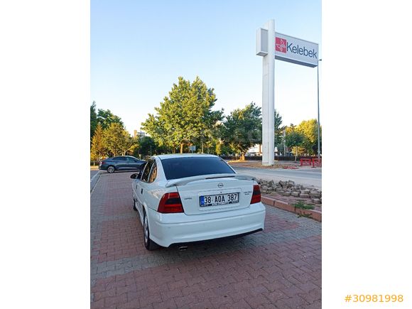 Sahibinden Değişensiz Orjinal Düşük Km Aile Aracı