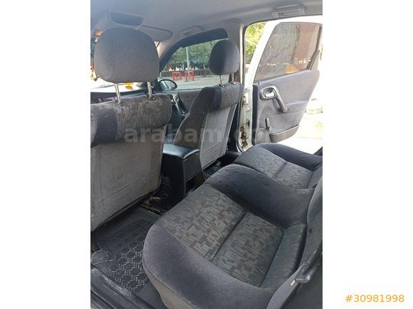 Sahibinden Değişensiz Orjinal Düşük Km Aile Aracı