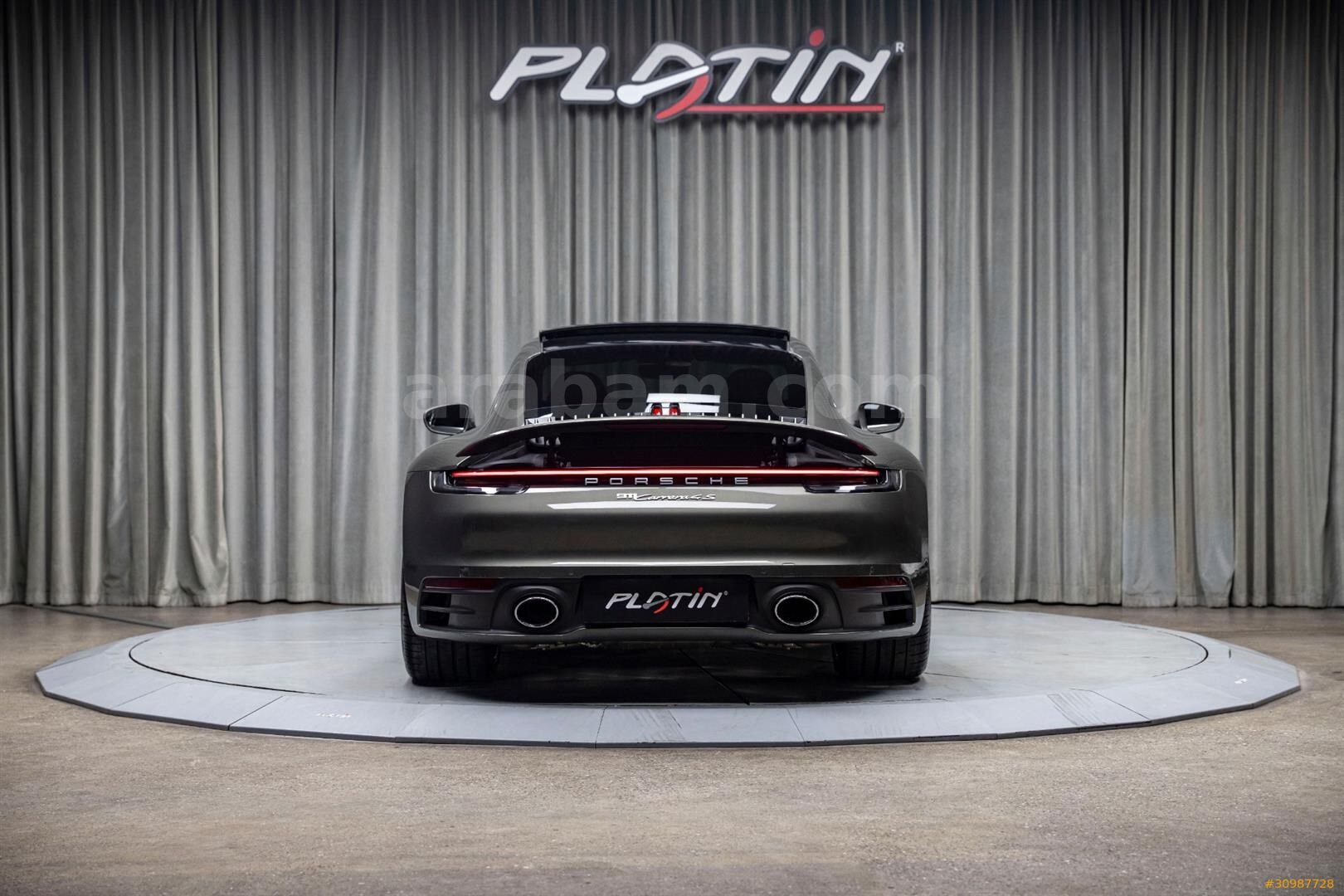 Galeriden Porsche 911 Carrera 4S 2019 Model İstanbul 15.750 km Yeşil 5