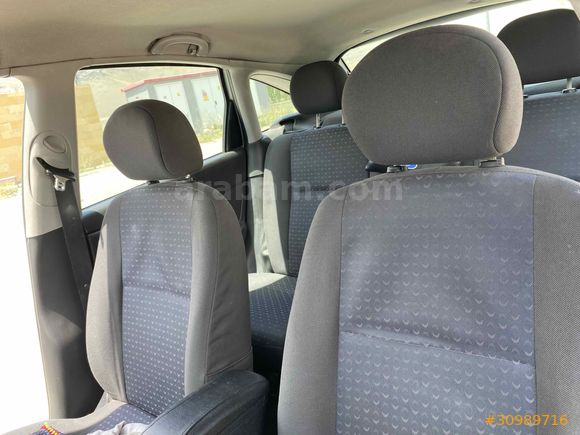Sahibinden Ford Focus 1.6 Collection 2004 Model 