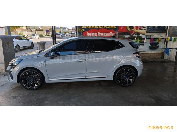 2029 MARTA kadar GARANTİLİ Exper Garantili /Hatasız/Clio 1.0 TCe Techno Esprit Alpine 2024 Model