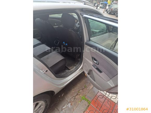 Sahibinden Renault Megane 1.5 dCi Sport Tourer Expression 2011 Model