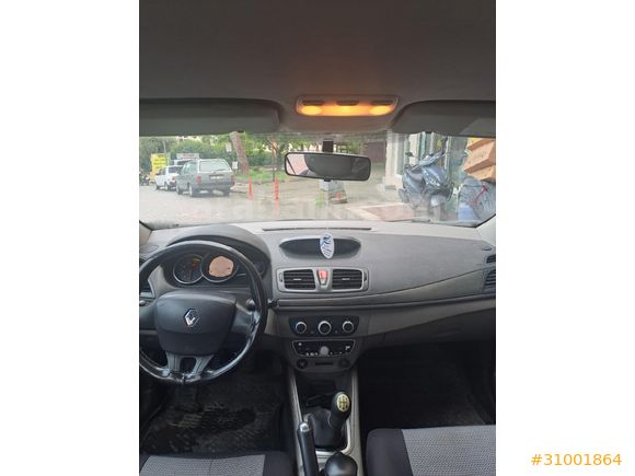 Sahibinden Renault Megane 1.5 dCi Sport Tourer Expression 2011 Model