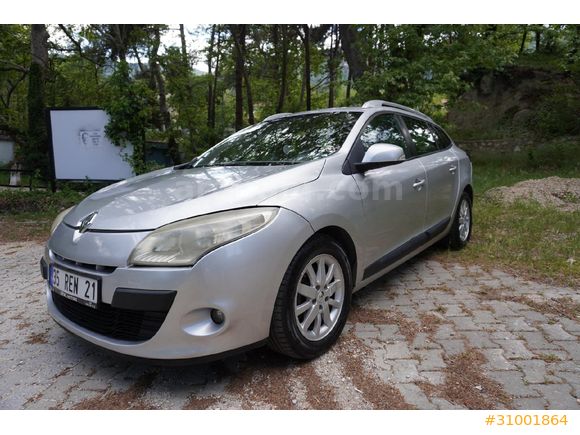 Sahibinden Renault Megane 1.5 dCi Sport Tourer Expression 2011 Model