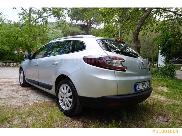 Sahibinden Renault Megane 1.5 dCi Sport Tourer Expression 2011 Model