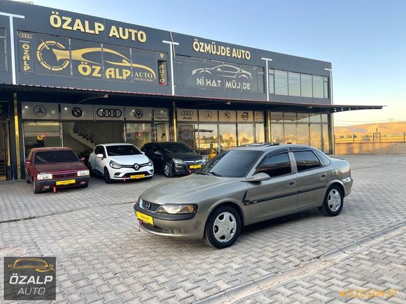 ÖZALP AUTO'dan Vectra 98 Sanruf Ful Daha Dolusu Yok