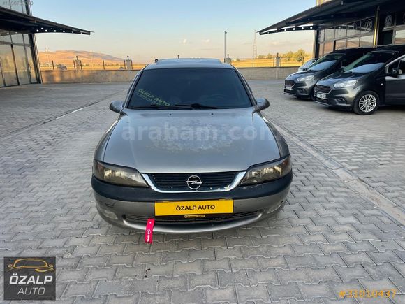 ÖZALP AUTO'dan Vectra 98 Sanruf Ful Daha Dolusu Yok
