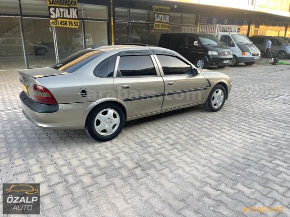 ÖZALP AUTO'dan Vectra 98 Sanruf Ful Daha Dolusu Yok
