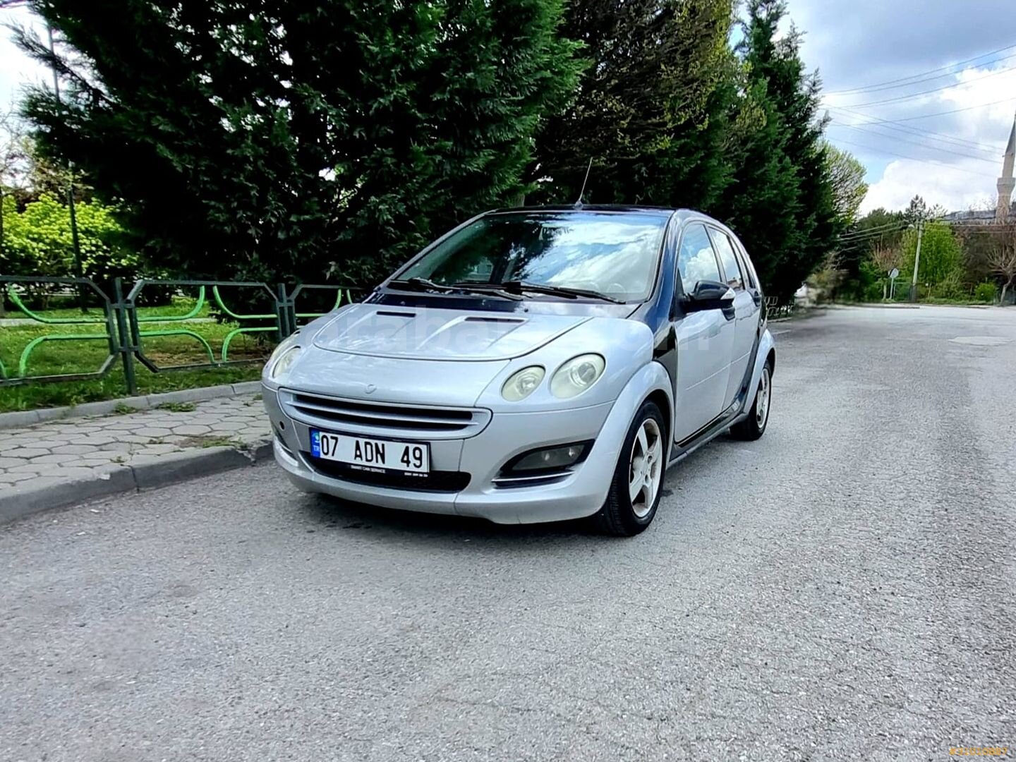Sahibinden Smart ForFour 1.1 Passion 2005 Model Eskişehir 275.000 km Gri (Gümüş) 2