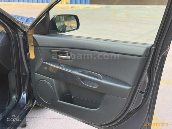 DOREL OTOMOTİVDEN MAZDA 3 TAM OTOMATİK