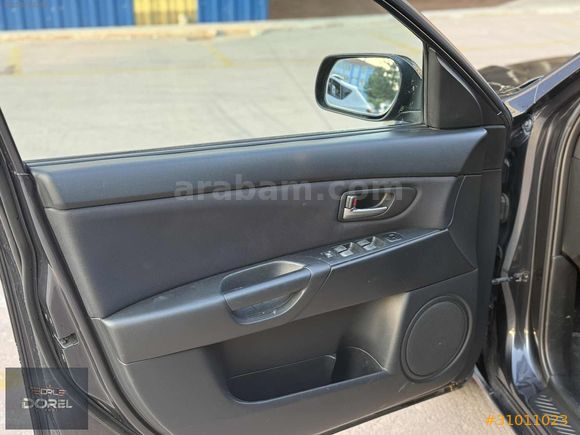 DOREL OTOMOTİVDEN MAZDA 3 TAM OTOMATİK