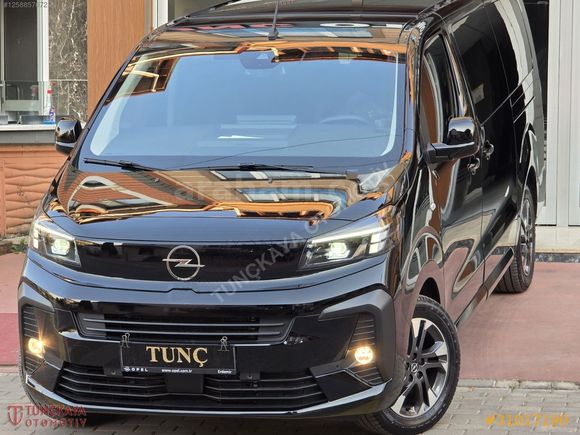 *2025 *ZAFİRA*XL ULTİMET *CAM TAVAN *8+1 *%20 FATURALI OTOMOBİL.