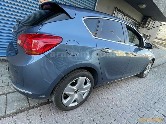 Değişensiz Kazasız , 2015 Astra J