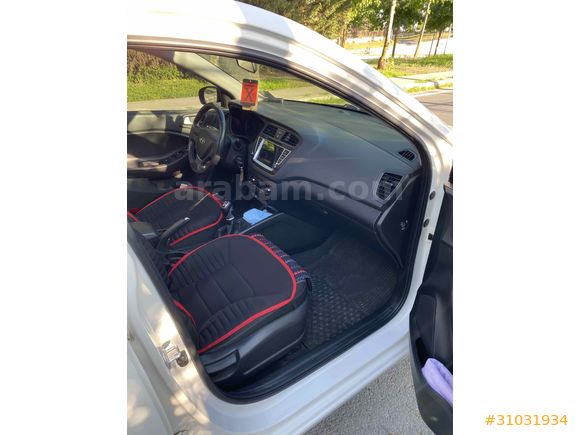 Sahibinden Hyundai i20 1.4 CRDi Style panorama 2017 Model 
