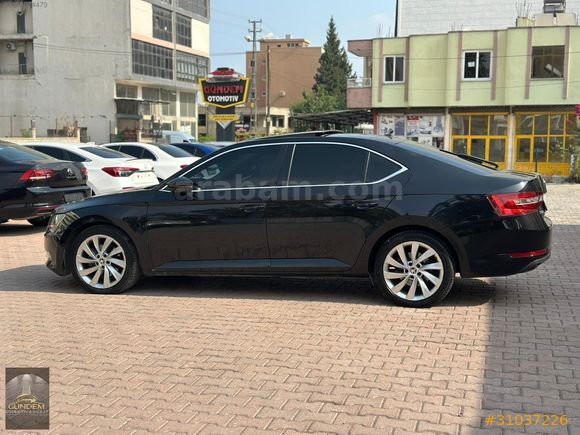 GÜNDEM'DEN 2017 MODEL SKODA SUPERB PRESTİGE CAM TAVAN
