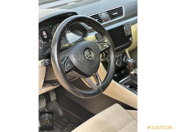 GÜNDEM'DEN 2017 MODEL SKODA SUPERB PRESTİGE CAM TAVAN