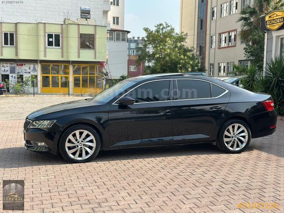 GÜNDEM'DEN 2017 MODEL SKODA SUPERB PRESTİGE CAM TAVAN