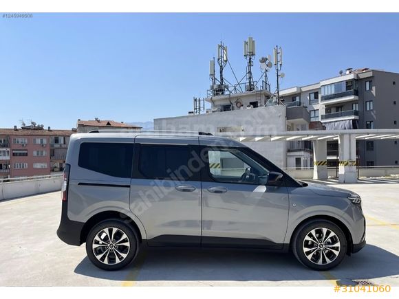 LİON CAR RENTAL DAN FİLO KİRALAMA SIFIR ARAÇLARIMIZLA FORD Tourneo Courier İzmir