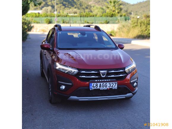 34.800 KM Dacia Sandero 1.0T ECO-G Stepway 2021 Model Muğla