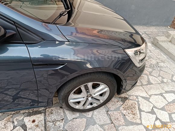 Sahibinden Renault Megane 1.3 TCe Joy 2020 Model