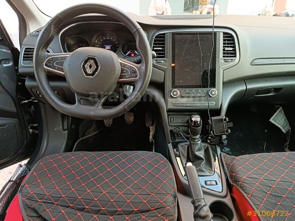 Sahibinden Renault Megane 1.3 TCe Joy 2020 Model