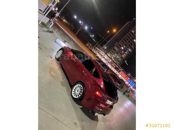 Sahibinden Ford Focus 1.6 TDCi Style 2012 Model 