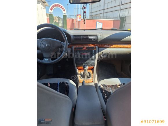 AUDİ A4 SEDAN TEMİZ BAKIMLI