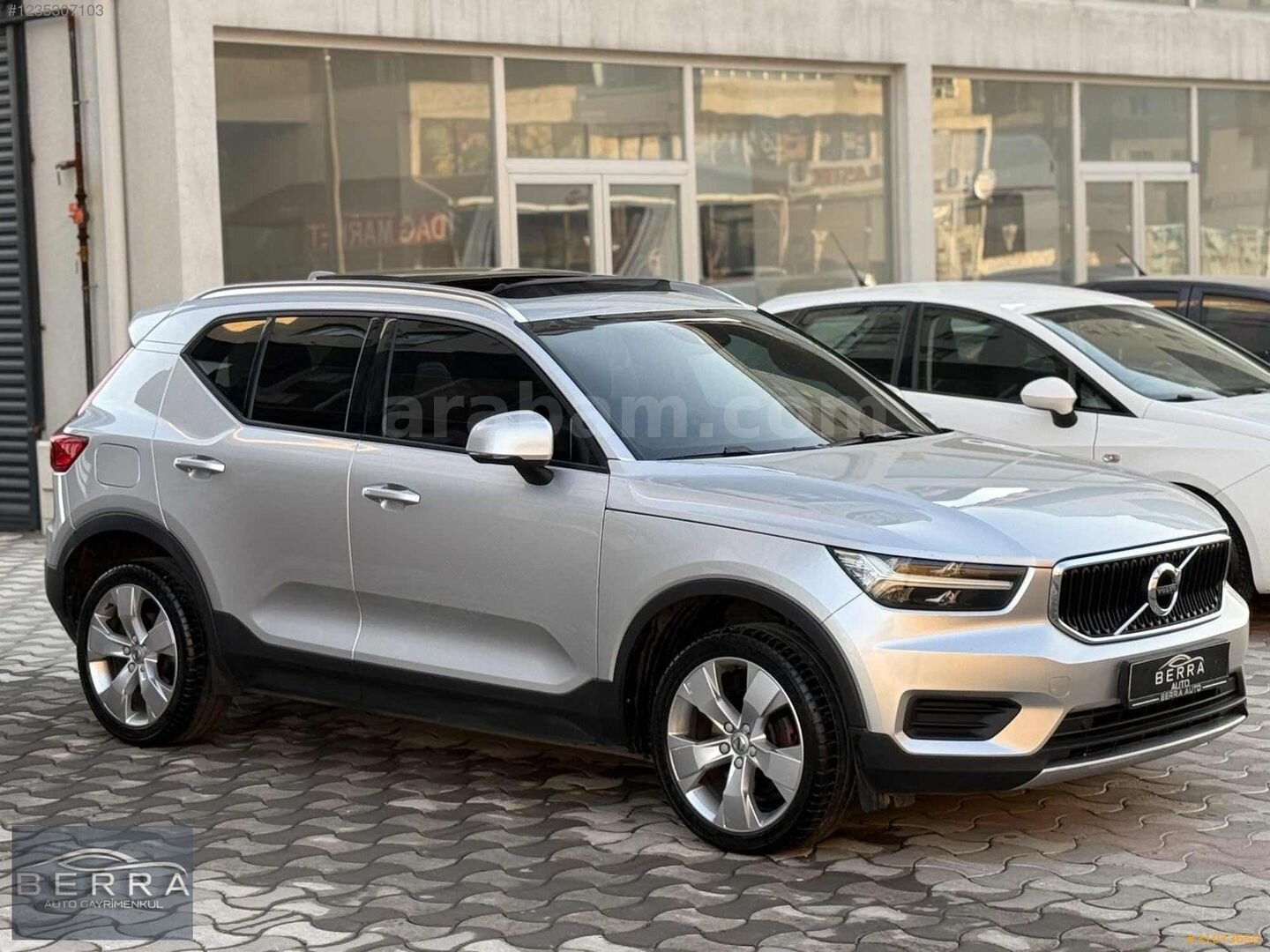 2018 VOLVO XC 40 2.0 D3 MOMENTUM BOYASIZ SERVİS BAKIMLI 3