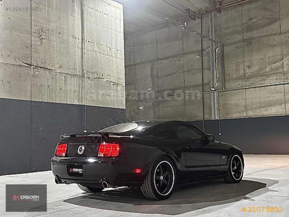 ERBORN'dan Ford Mustang 4.6 GT | DEĞİŞENSİZ | 76.000 KM |
