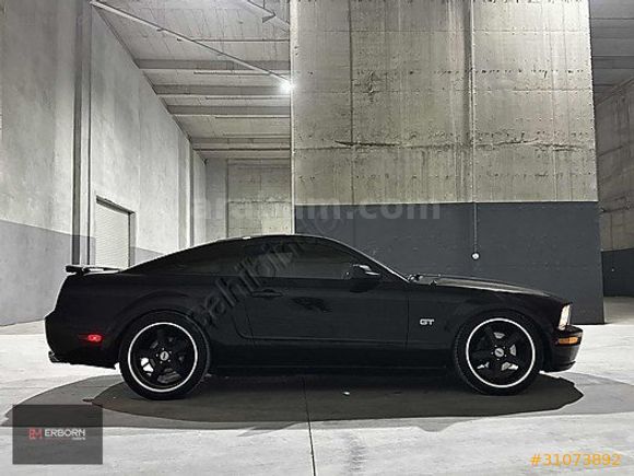 ERBORN'dan Ford Mustang 4.6 GT | DEĞİŞENSİZ | 76.000 KM |