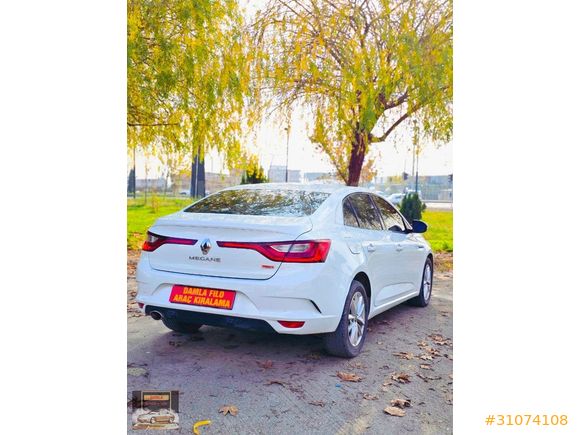Renault Megane | Şoförlü Şoförsüz | Günlük Aylık Araç Kiralama