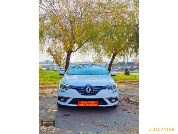 Renault Megane | Şoförlü Şoförsüz | Günlük Aylık Araç Kiralama