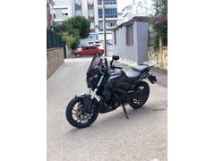 Dominar 250 D 