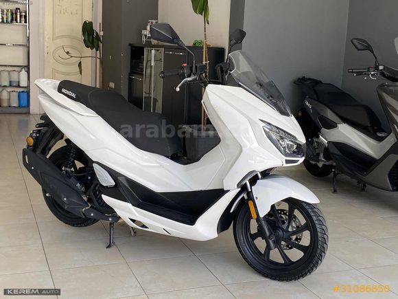MASRAFSIZ // TEMİZ // STRADA125