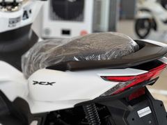 BUKET OTOMOTİV'DEN SIFIR AYARINDA PCX