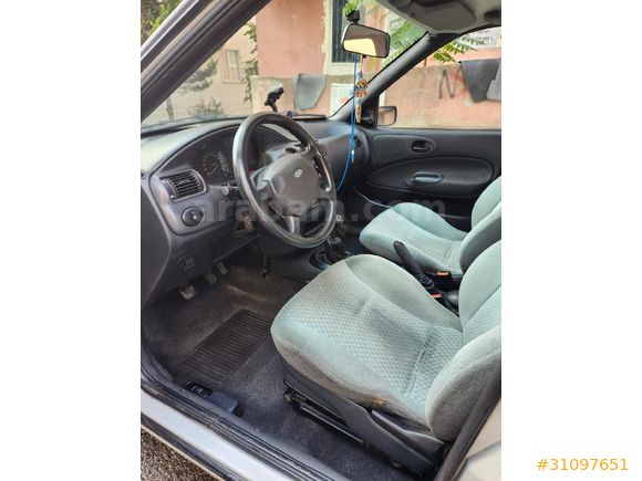 Sahibinden Ford Escort 1.8 CLX 1997 Model