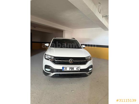 Volkswagen T-Cross 1.0 TSI Life 2023 Model 