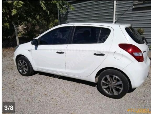Hyundai i20 1.4 CRDi Team 2011 Model
