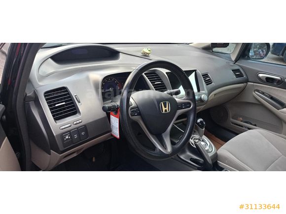BOYASIZ 2011 Civic 1.6 i-VTEC Premium