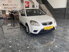 CH KARAMANLI OTOMOTİVDEN KİA RİO 1.5 CRDİ EX ADVENCE