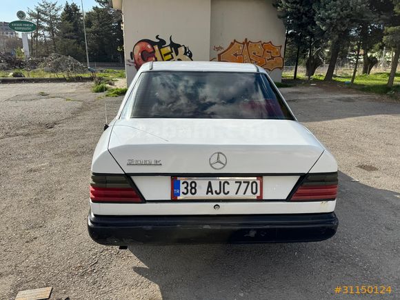 Sahibinden Mercedes - Benz 200 E   Model 1988