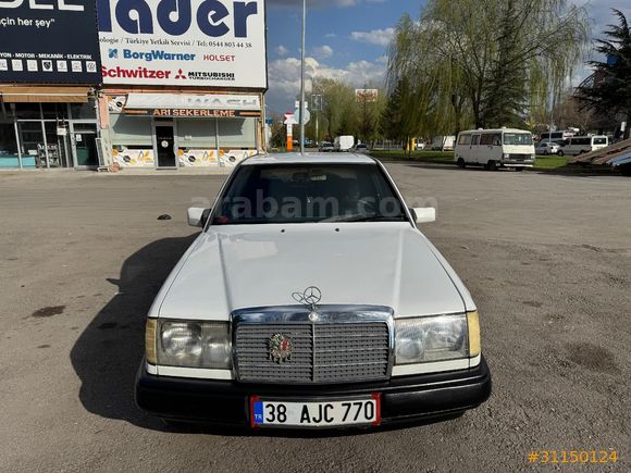 Sahibinden Mercedes - Benz 200 E   Model 1988